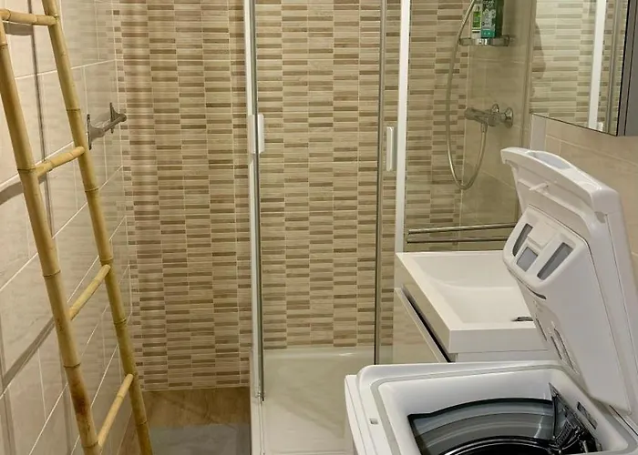 Marina Face סן ז'אן דה מון